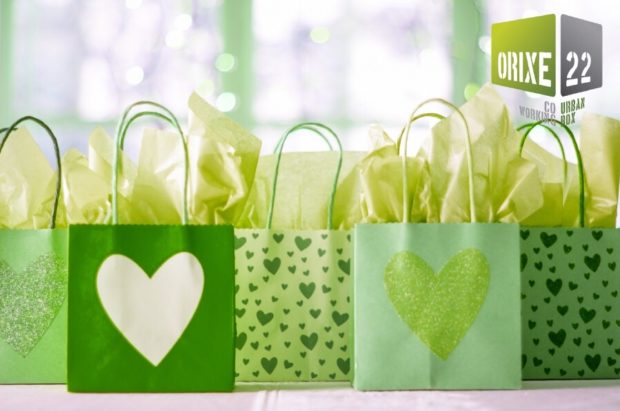 FOTO BOLSAS COMPRA NAVIDAD